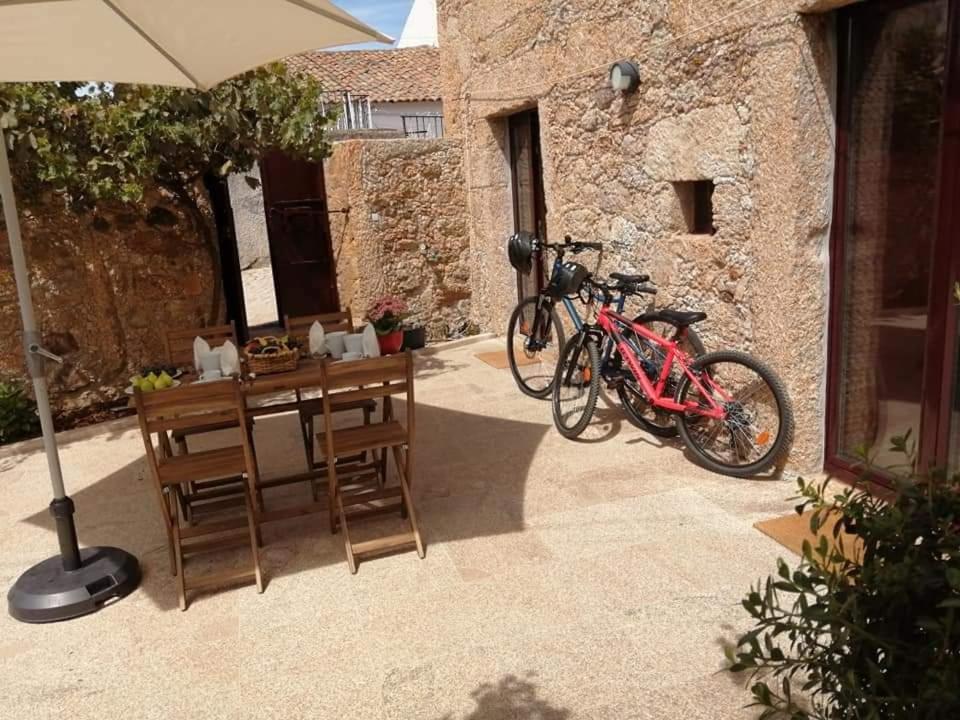 Casas Do Torreao 3 Casas De Alojamento Local Alfaiates Bagian luar foto